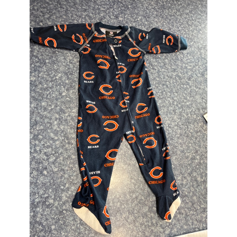 NFL Team Apparel Chicago Bears Infant Fleece Footed Sleeper Navy Blue 3/6 Months